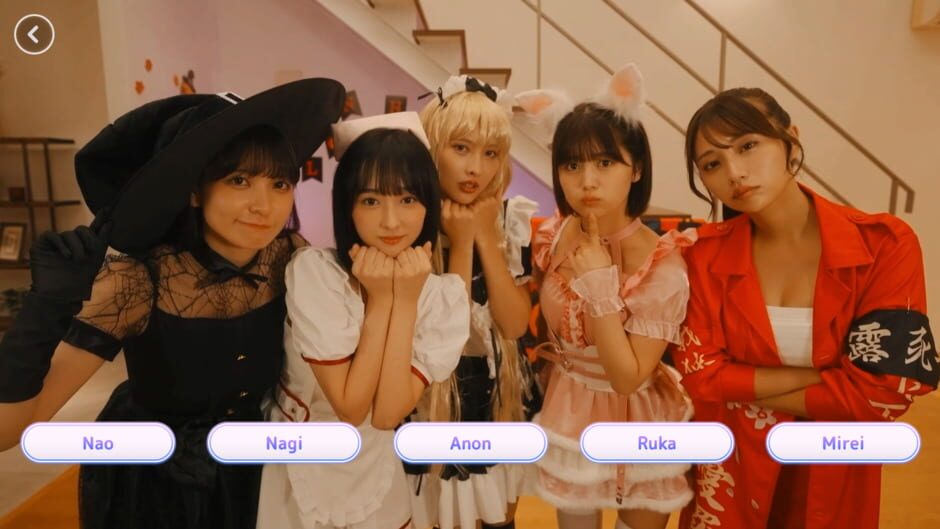 Capture de Roommates, Romance, and Ringing Hearts